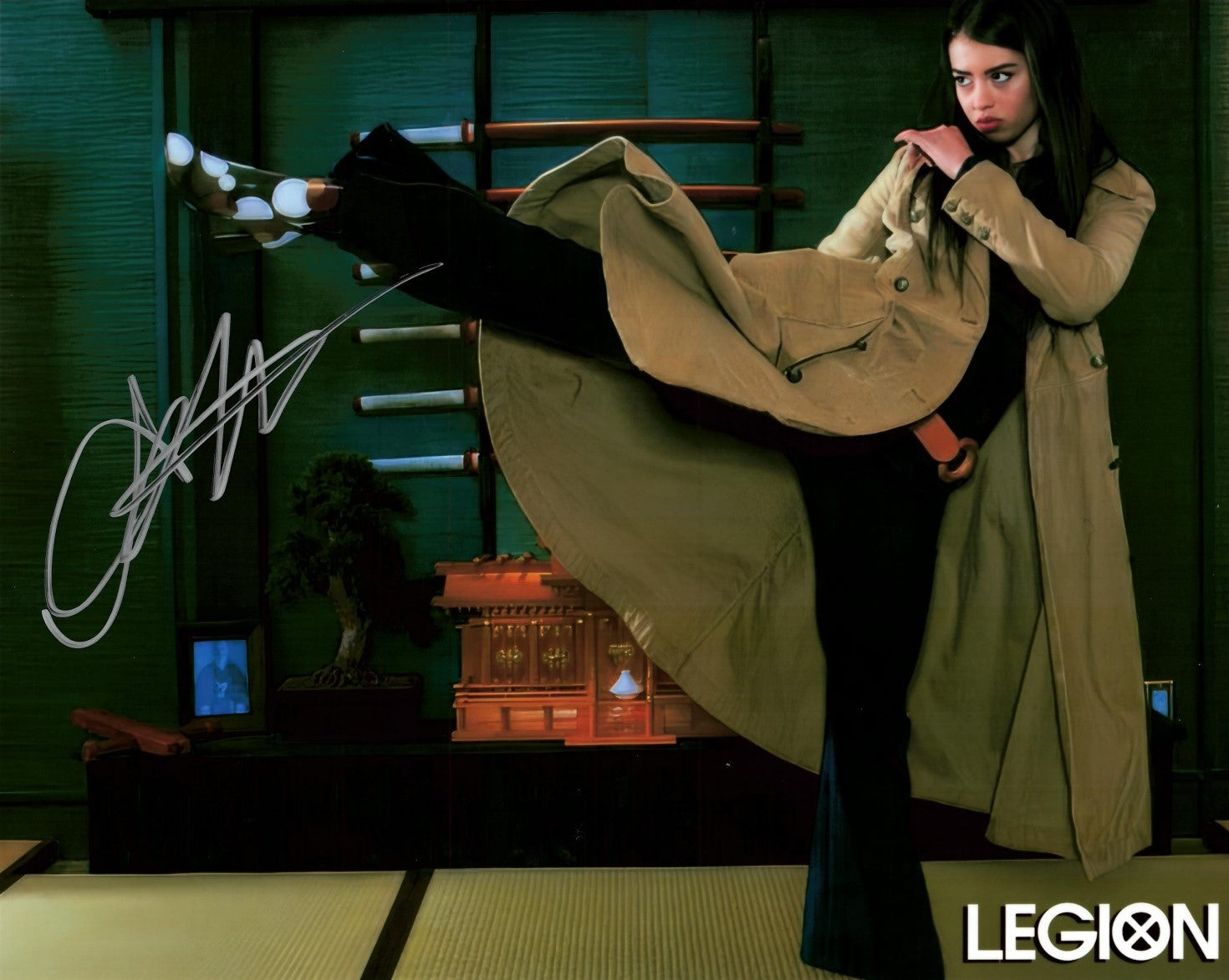 Amber Midthunder Autograph