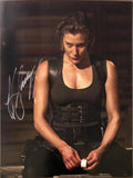 Photo autographiée par Katie Sackhoff