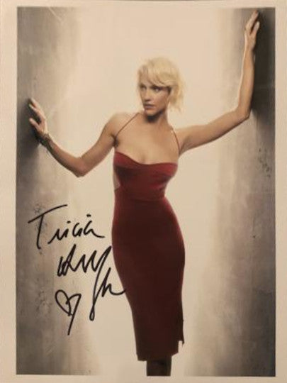 Tricia Helfer Autograph